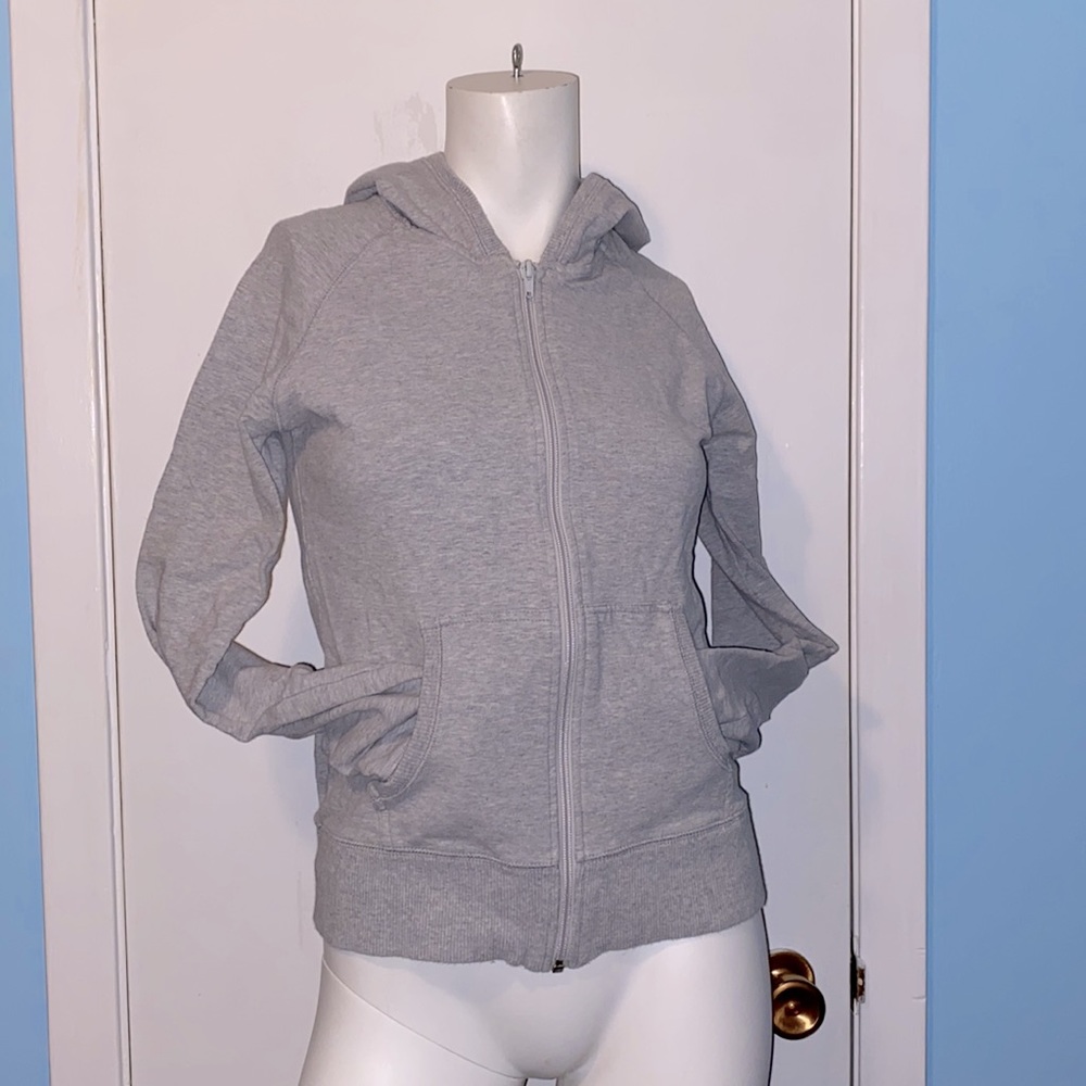 Grey Medium long sleeve Hoodie with zipper, 2 front pockets, and hood